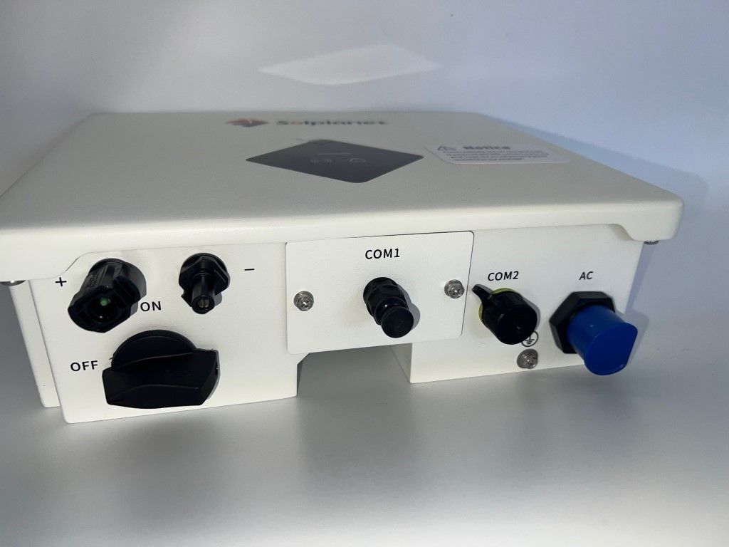 SOLPLANET inverter ASW 3000S-S including WiFi stick