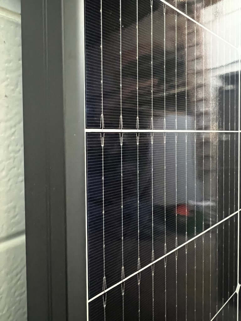 Solar system 5.5 KWp, Trina Solar 460W + Growatt hybrid inverter