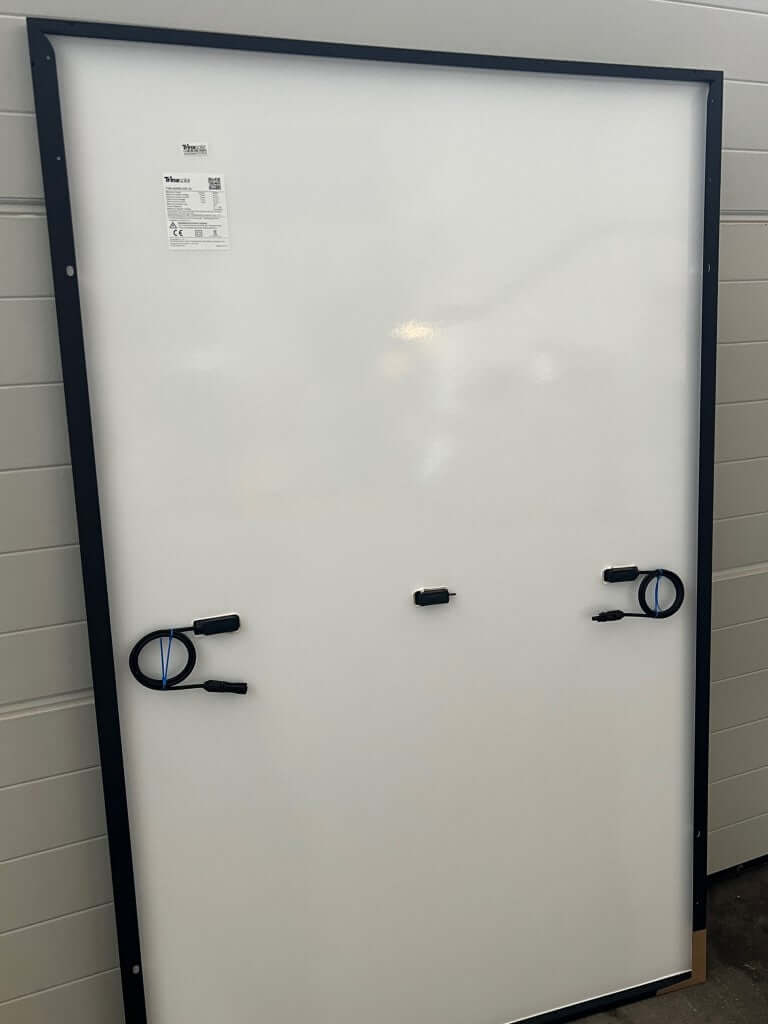 Solar system 10.8 KWp, solar modules Trina Solar a 450W + hybrid inverter