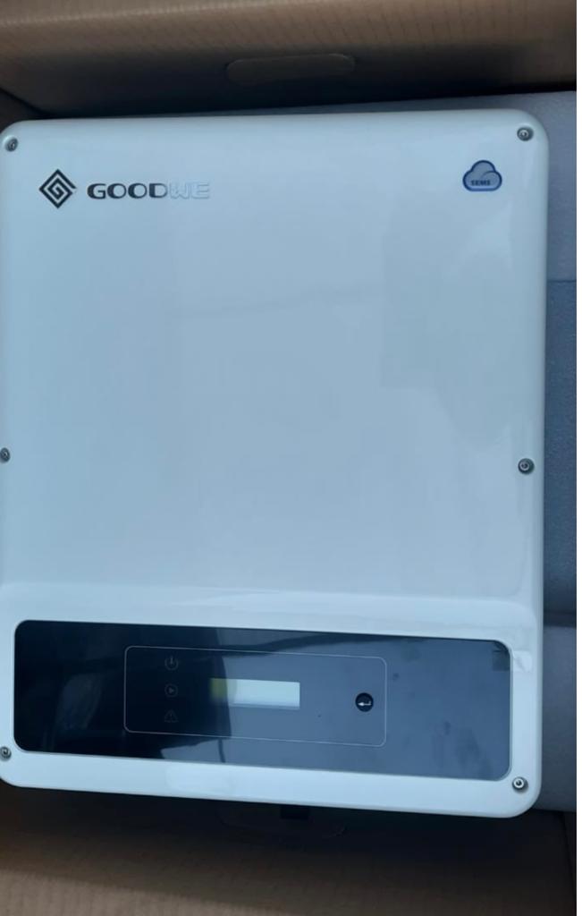 GoodWe GW3000D-NS ## Wechselrichter bis 3,9KW ##