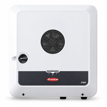 Fronius Symo GEN24 Plus – Produktansicht auf weißem Hintergrund