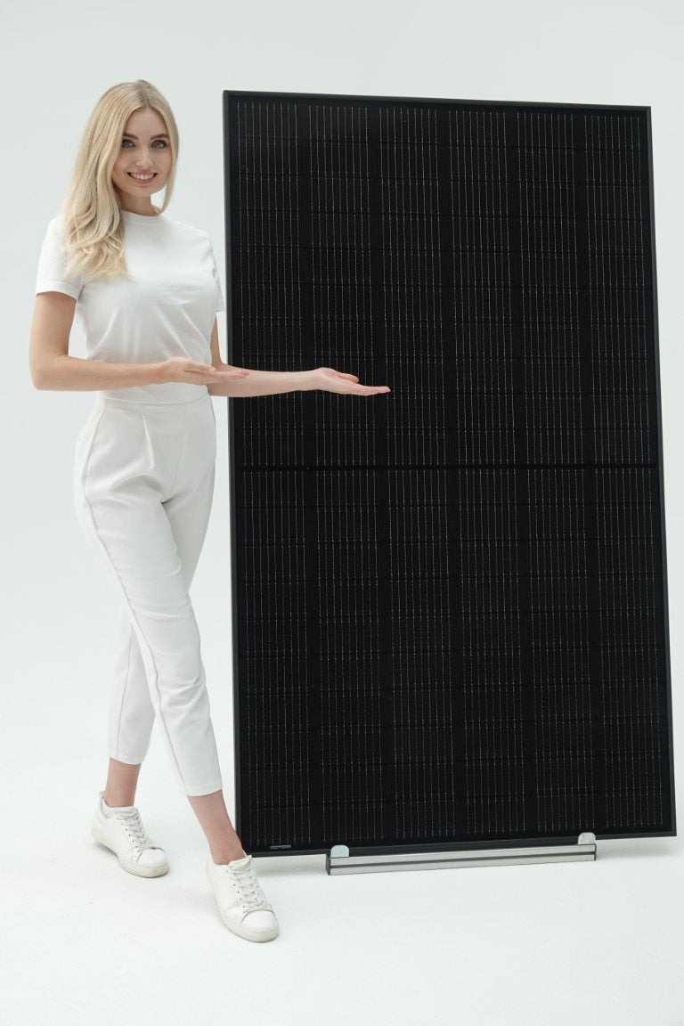 4 KWp PV-Anlage "FullBlack" inkl. Speicher Komplettlösung ## Solarmodule, Wechselrichter, 5KW Speicher + UK für Ziegeldach ##